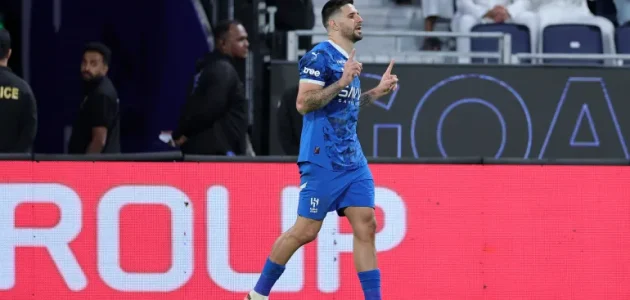 الريان القطري يضم المهاجم الصربي ألكسندر ميتروفيتش من الهلال السعودي